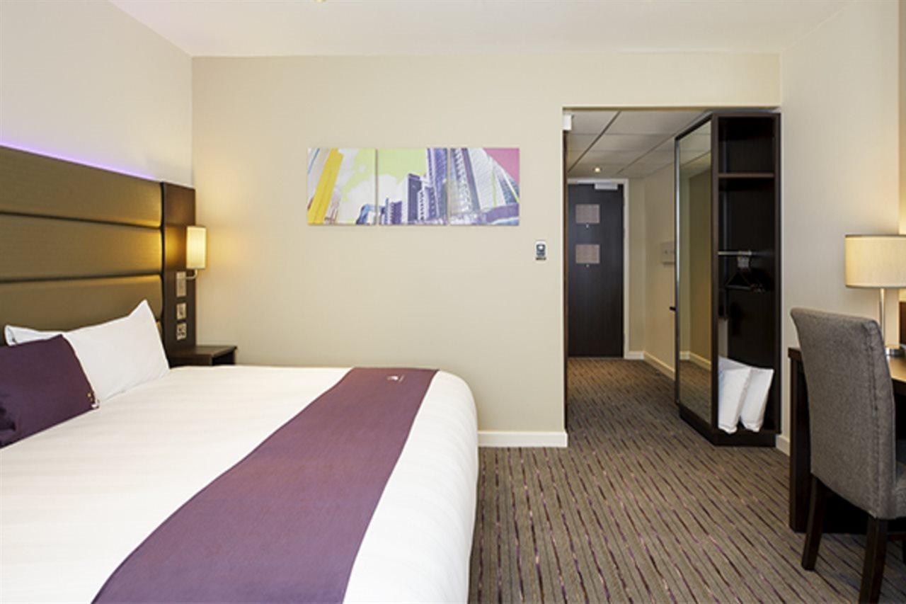 Premier Inn Premier Inn Weymouth Esterno foto